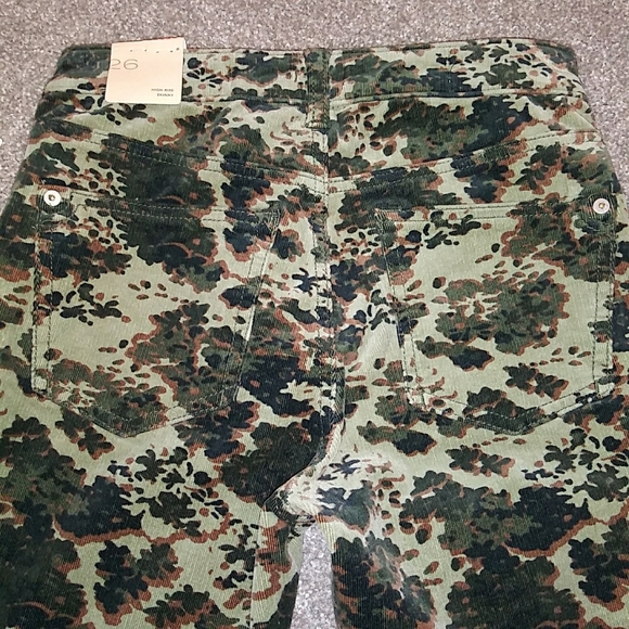 NWT Sz 26 Anthropologie Camo Corduroy Jean Pants - Picture 8 of 14